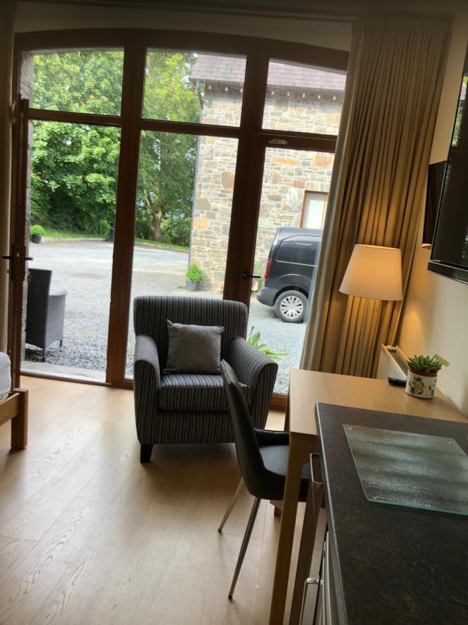Courtyard Mews Armagh City ภายนอก รูปภาพ